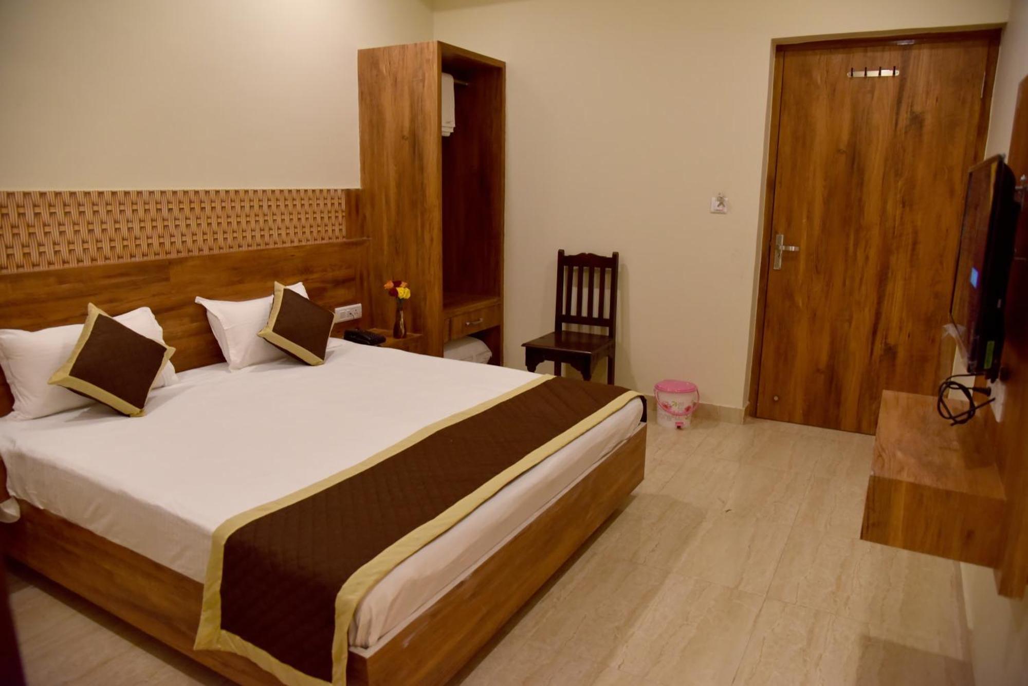S R Plaza At Delhi Airport Hotel Új-Delhi Kültér fotó