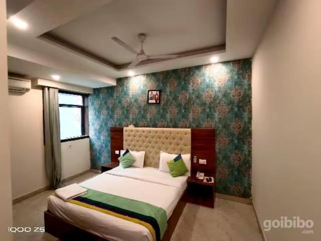 S R Plaza At Delhi Airport Hotel Új-Delhi Kültér fotó
